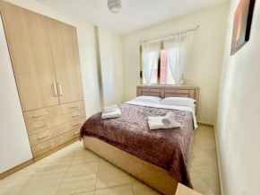 APARTMENT LUNGOMARE